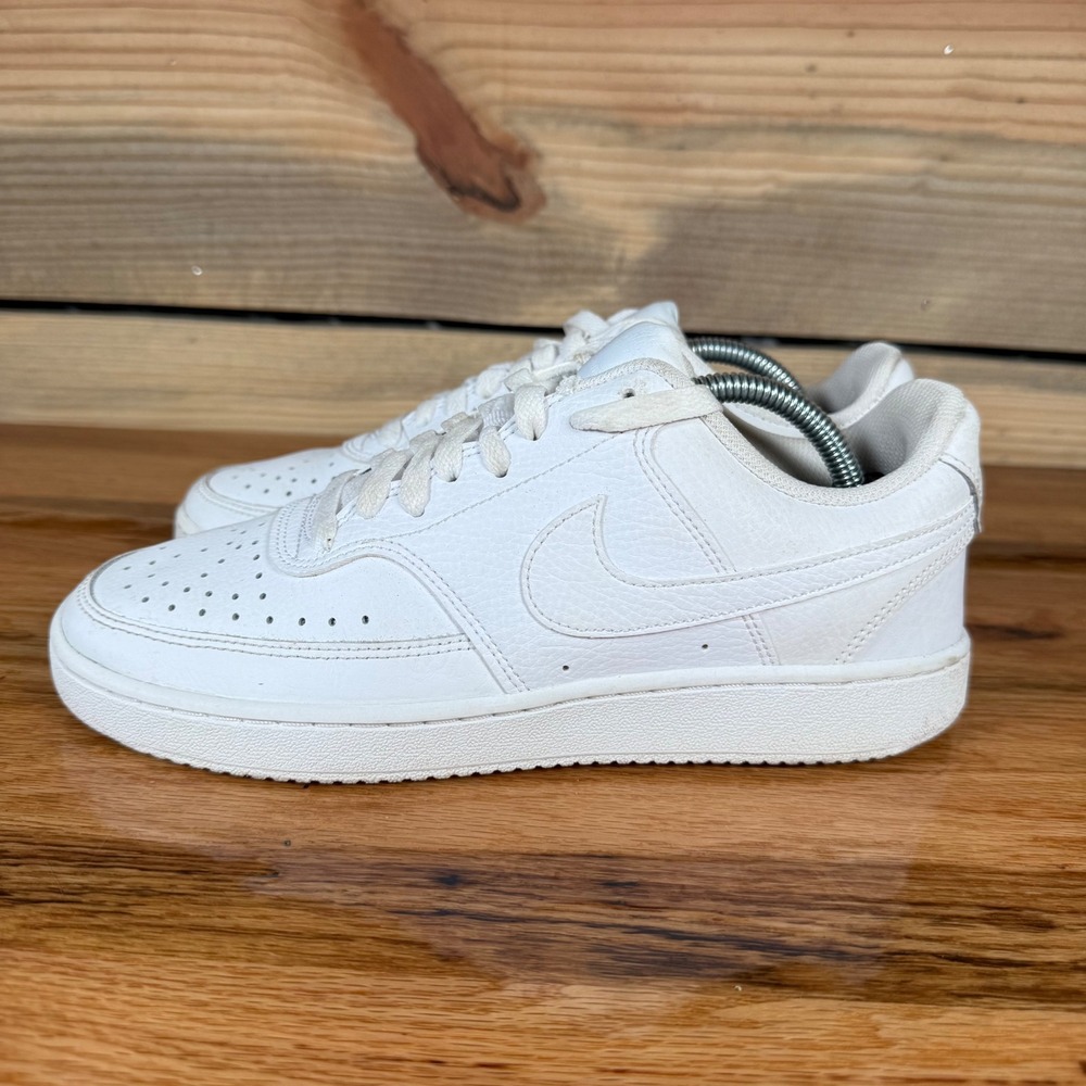 Nike Court Vision Women's 7.5 Low White Leather Sneakers CD5434-100